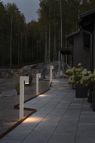 Konstsmide Wegeleuchte Pollux, versch. Farben