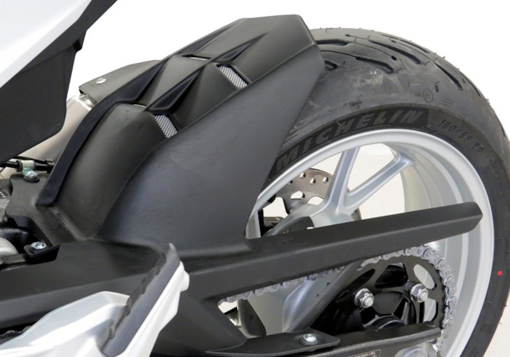 BODYSTYLE Raceline Hinterradabdeckung ABS Kunststoff Carbon Look für BMW F 900 R, F 900 XR