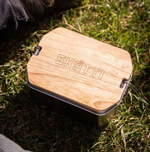 SKOTTI PLANK Holzbrett für Boks