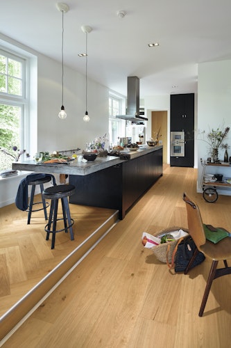 HANDMUSTER MEISTER Lindura-Holzboden HD 400 | ultramattlackiert Eiche lebhaft gebürstet 8914