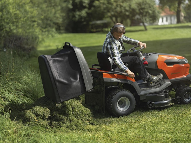Husqvarna Rasentraktor TC 220T Aufsitzmäher