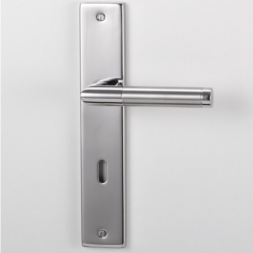 Griffwerk Türgriff LOREDANO Langschild- Edelstahl poliert/matt