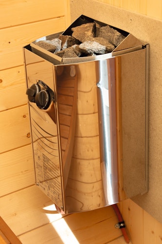 Wolff Finnhaus Saunaofen elektrisch mit integrierter Steuerung 3,5 kW 2B