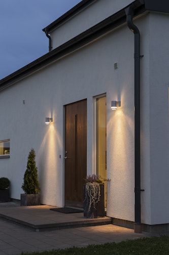 Konstsmide Strahler Modena Single, versch. Farben