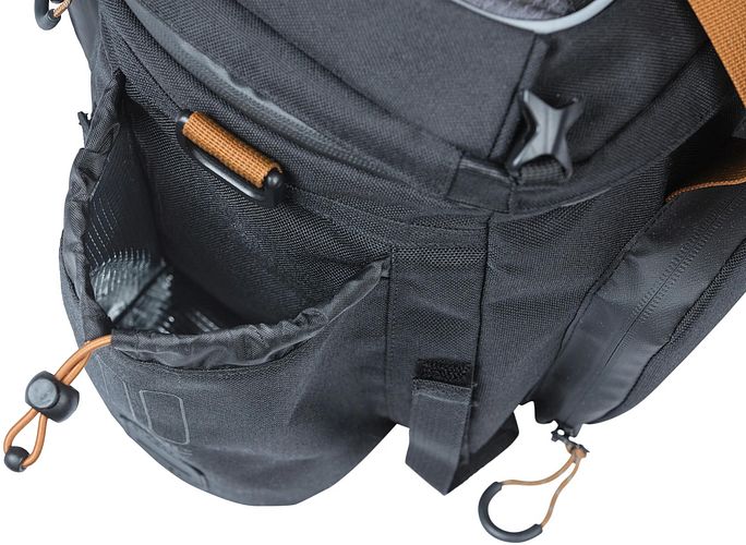 Basil Miles XL Pro Gepäckträgertasche schwarz black slate