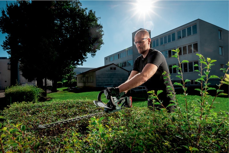 Metabo Akku-Heckenschere AHS 18-65 V