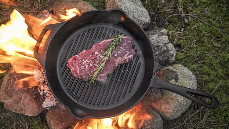 Petromax Grill-Feuerpfanne mit Stiel