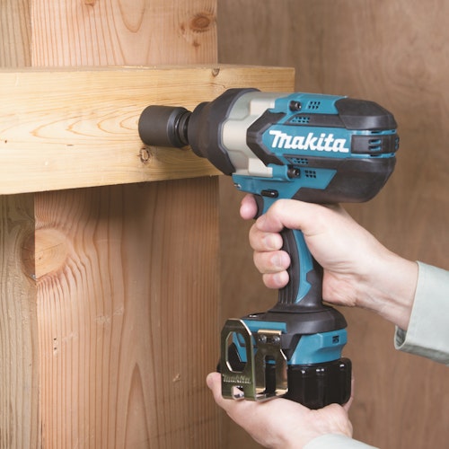 Makita Akku-Schlagschrauber DTW1002RTJ