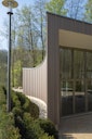 Vorschaubild OSMO VERTO BLACK STRIPE Fassadenprofil Nordische Fichte riffelgesägt Patina 905 21 x 146 mm, VE 4 Stk.