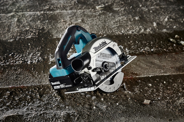 Makita Akku-Handkreissäge DHS660RTJ