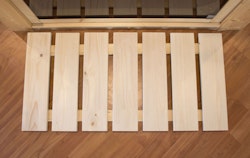 Karibu Bodenrost aus Fichtenholz 38 x 77 cm