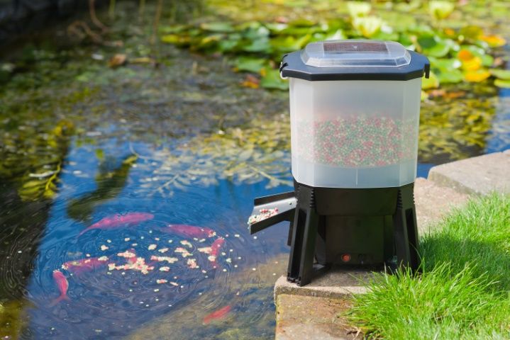 Ubbink Koi Feeder - autom. Solar-Fischfutter-Spender