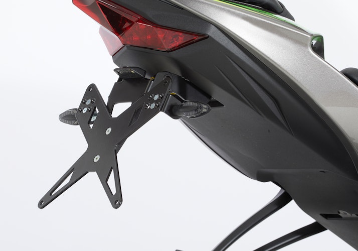 PROTECH X-SHAPE Kennzeichenhalter SET mit Reflektor und Beleuchtung Alu & Stahl Schwarz für KAWASAKI ZX-6R