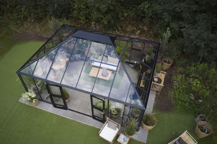 Juliana Gewächshaus Grand Oase anthrazit - 3 mm Sicherheitsglas - 25,6 m²