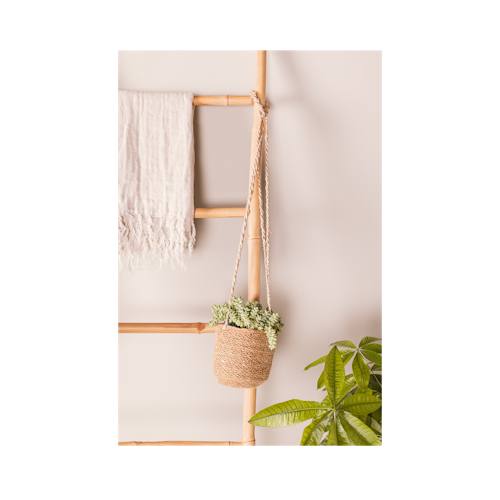 Hanging Pot Lari