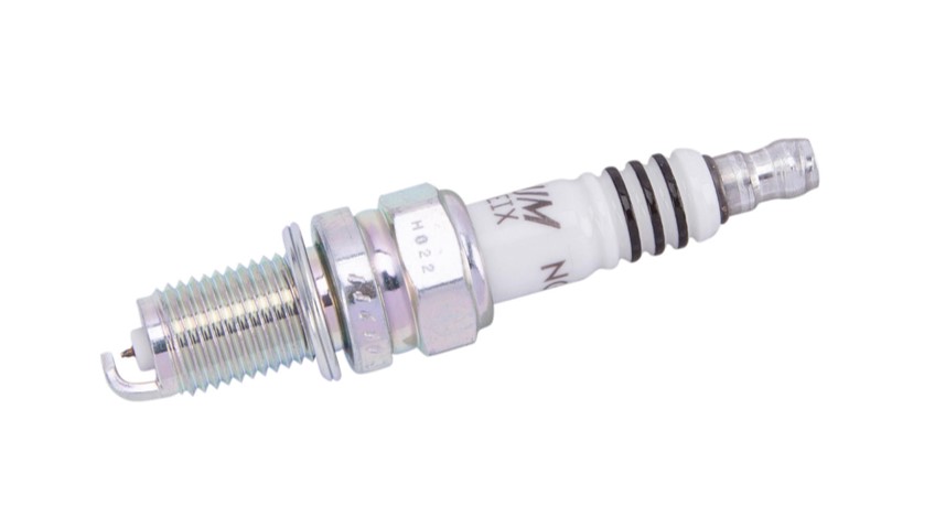 NGK Zündkerze DCPR6EIX Iridium, 12 mm Gewinde für Honda VT, VTX und Victoria Cruiser, Gunner, Hammer, High Ball, Kingpin...