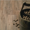 Vorschaubild KWG Antigua classic Hydrotec Birke antik 1235x305 Designvinyl Fertigfußboden 123,5x30,5 cm