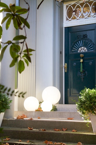 8 seasons design LED-Kugelleuchte Shining Globe (WW), verschiedene Größen und Farben