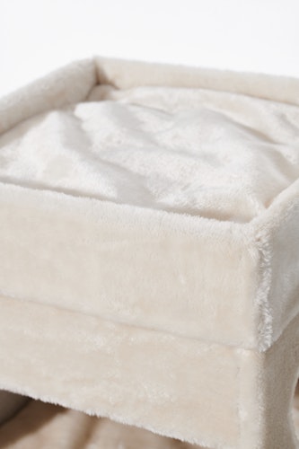 NOBBY Kratzbaum  "TARSUS" cream; 70 x 60 x 102 cm