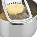 Vorschaubild WMF Spätzle-Profi