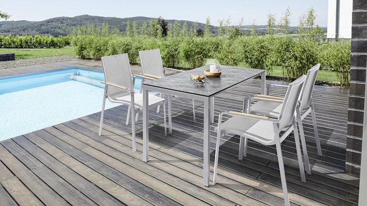 Kettler HPL-Ausziehtisch CUBIC 140/210 x 70 cm, Aluminium / HPL Anthrazit - Sonderaktion