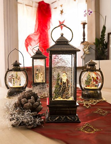 Konstsmide Weihnachtsbeleuchtung  LED Kugellaterne Weihnachtsmann H 20cm