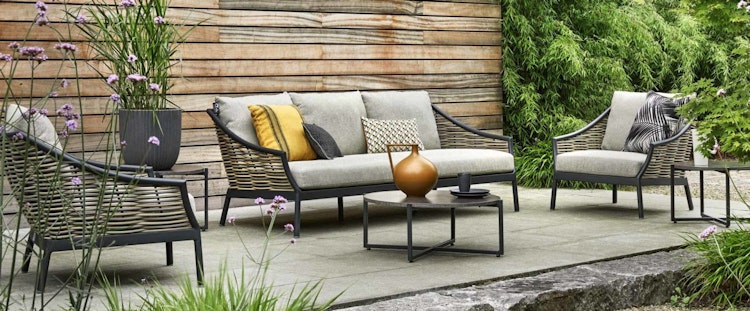 B-Ware Apple Bee Kaffeetisch SOUL Ø 74 cm, Aluminium Schwarz / Leichtbeton Lava,