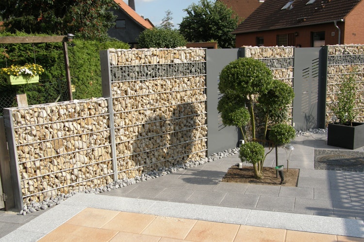 Soest Gabionen Pfostenhalter