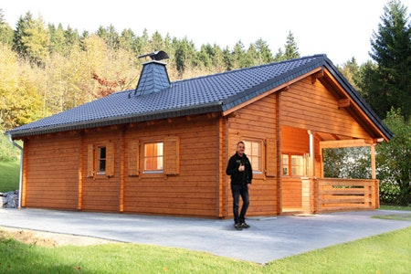 Unser technischer Leiter der Ferienhausmontage: Jens SchÃ¼tt