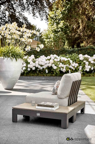 Apple Bee Lounge Mittelmodul STICKS AND MORE, Aluminium Taupe / Teak Coastal / Kissen BEE WETT (100 % Polypropylen) Natural OAK