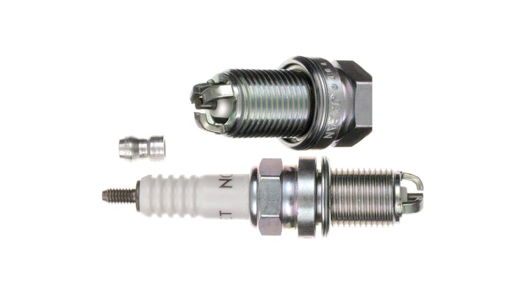 NGK Zündkerze BCP7ET, Schlüsselweite 16, Zündkerze Gruppe B, 14 mm Gewinde