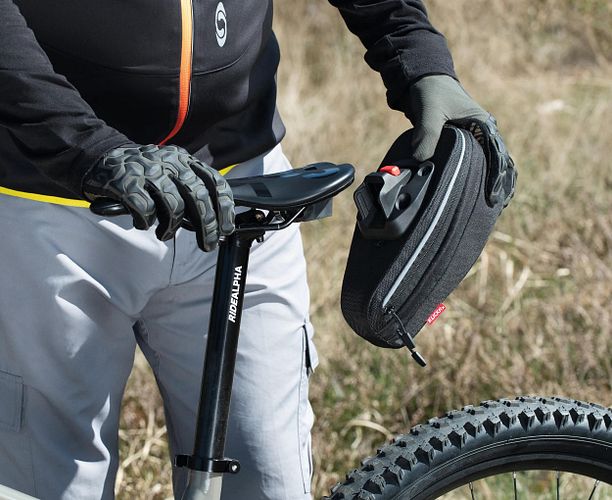 Rixen & Kaul Satteltasche Bikepack Sport Expandable schwarz