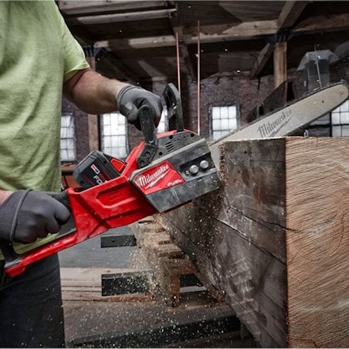 Milwaukee M18FCHS35-122  M18 FUEL™ Akku-Kettensäge 35-cm Schwert 4933499223