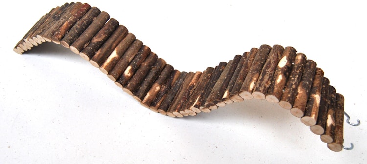 Ollesch Nagerbrücke Haselnussholz für Kleintiere