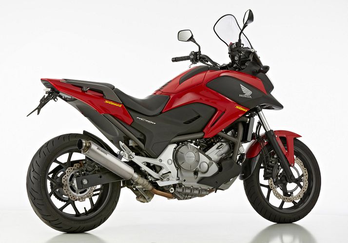 Shark Performance SLIP-ON Titan silber SRC 4 für HONDA Integra 750,NC750S,NC750X EURO4 EURO5 EURO5+
