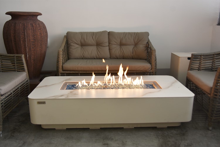 Gas Feuerstelle Athen Marmor-Optik weiß