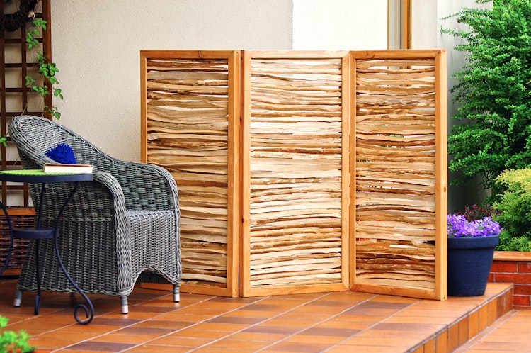 Noor Haselnuss-Paravent in verschiedenen Größen