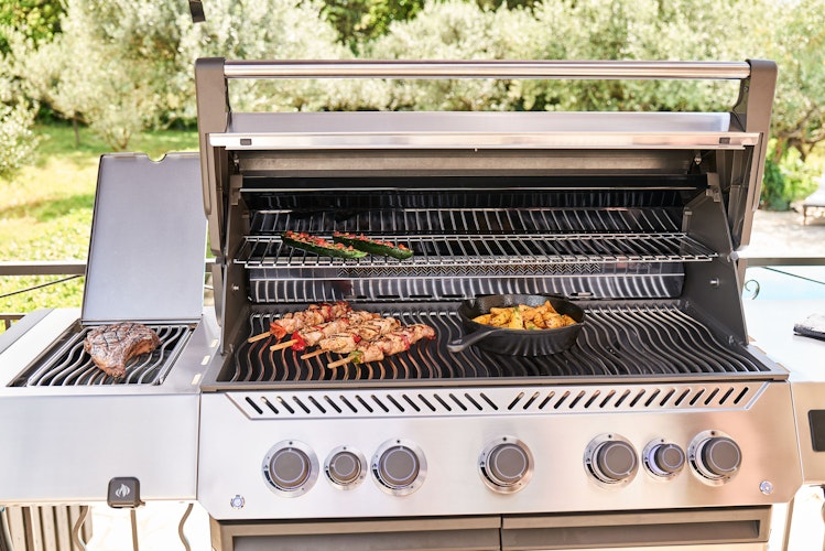 NAPOLEON Gasgrill Prestige 665, Connected, Edelstahl 