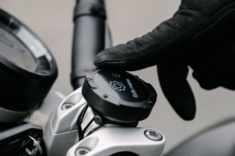 BEELINE Navigationsgerät Moto II Starterpaket