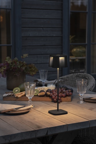 Konstsmide LED USB-Tischleuchte Nice, schwarz, Farbtemperatur, dimmbar (7818-750)