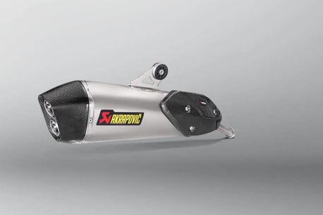 Akrapovič Slip-On Line (Titanium) BMW C650GT 2016- [S-B6SO8-HZAAT]