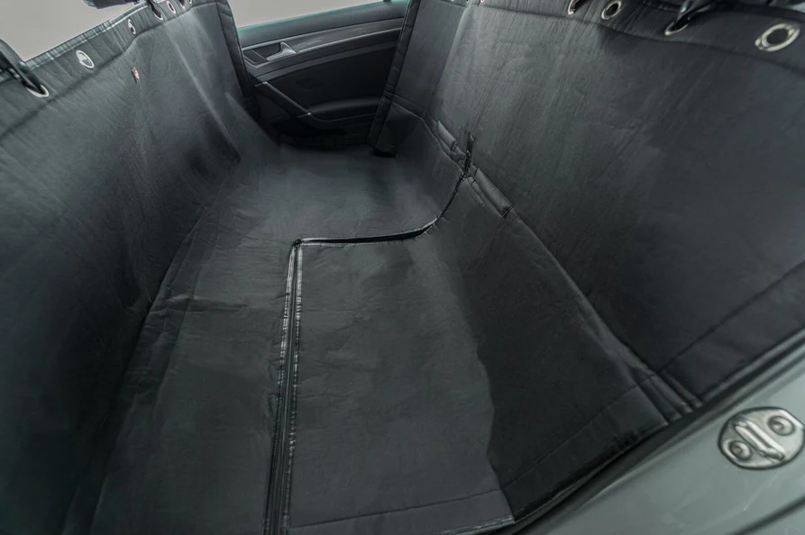 TRIXIE Auto-Schondecke, teilbar, 1,45 × 1,60 m, schwarz