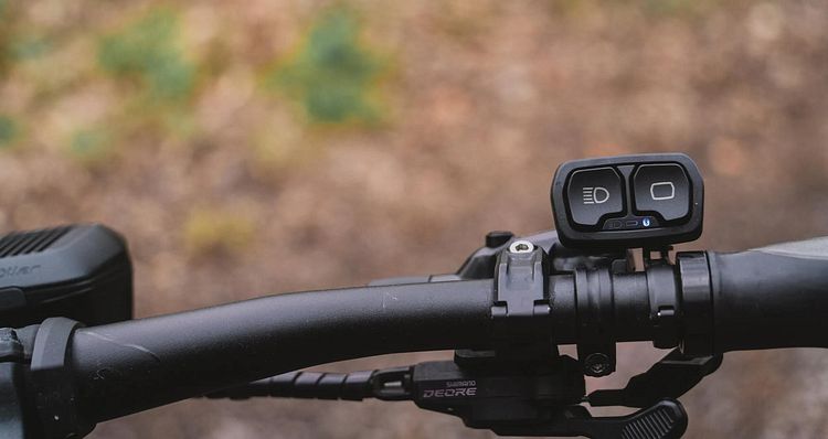 Busch + Müller Scheinwerfer Lumotec Briq-XL Blucon E schwarz