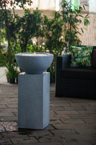 Heissner Gartenbrunnen-Sockel "Tower", granite color, 39x39x68cm (016612-09)