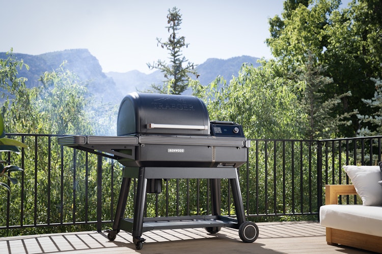 Traeger Pelletgrill IRONWOOD
