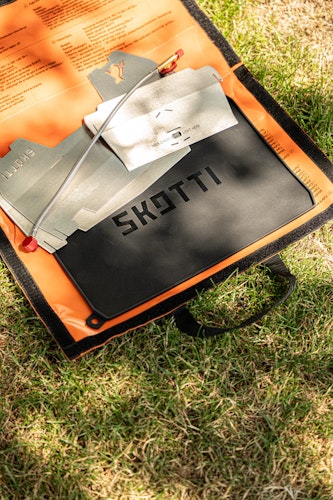 SKOTTI MATT Silikonmatte für Grill