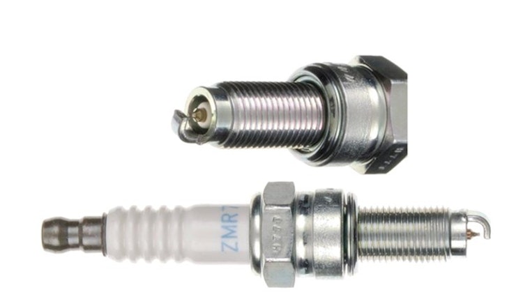 NGK Zündkerze ZMR7AP Platin, 10 mm Gewinde für Piaggio NRG