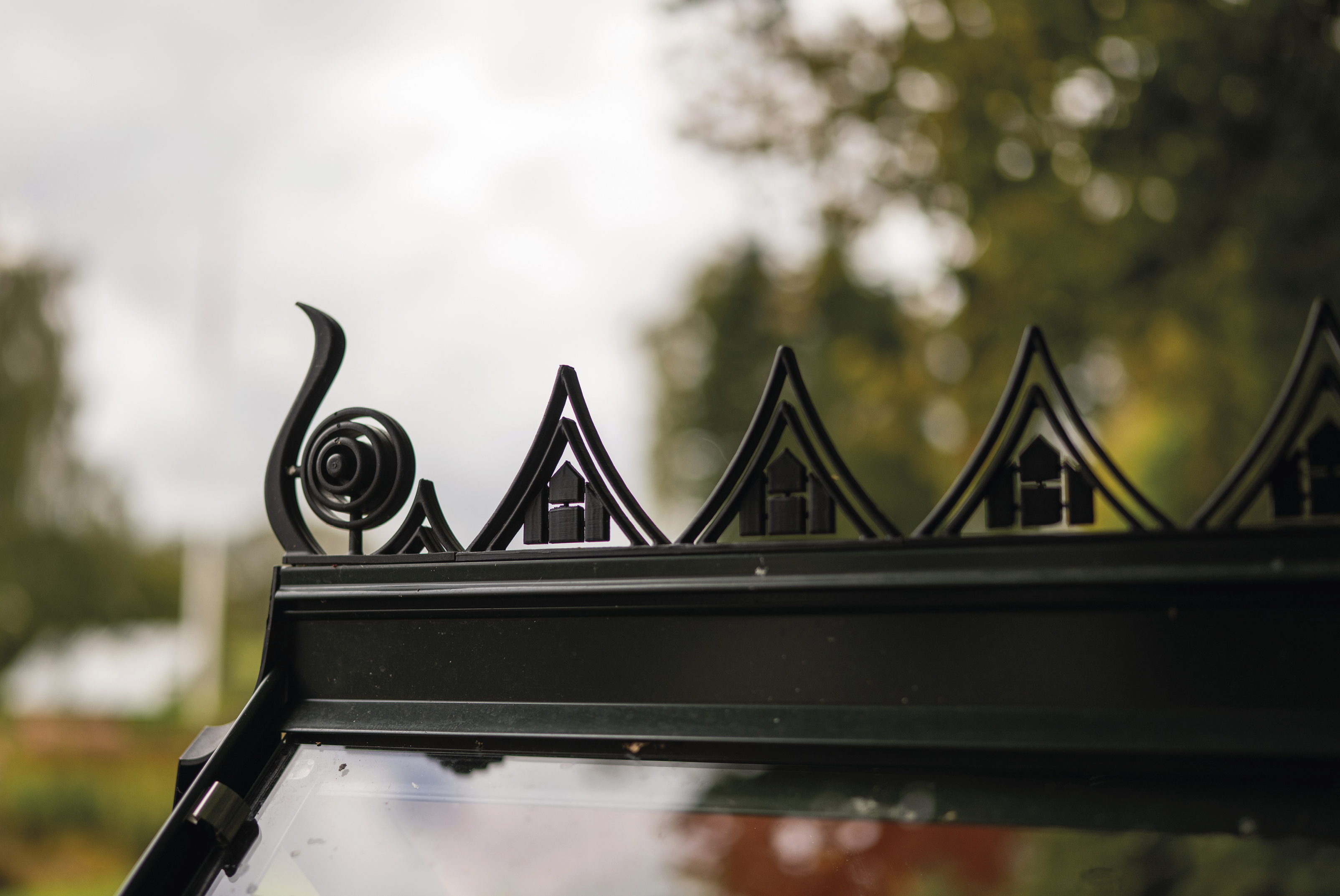 Juliana Firstverzierung für Gewächshaus ICON 8 · 8.1 m² (Gr. 1)