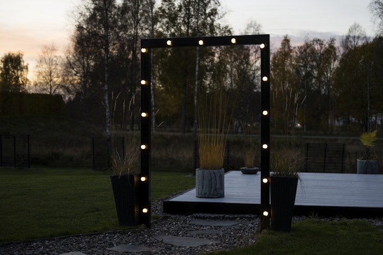 Konstsmide Weihnachtsbeleuchtung LED Lichterkette 30 runde opalfarbene Birnen,warmweiße Dioden