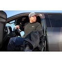 Vorschaubild Milwaukee L4HBLB-301XL USB-Akku-Heiz-Funktions-Langarmshirt, inkl. L4B3 RED LITHIUM Akku u. Ladekabel 4933478084